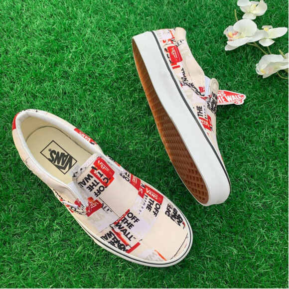 Vans Classic Slip On shoe - Picture 3 of 7